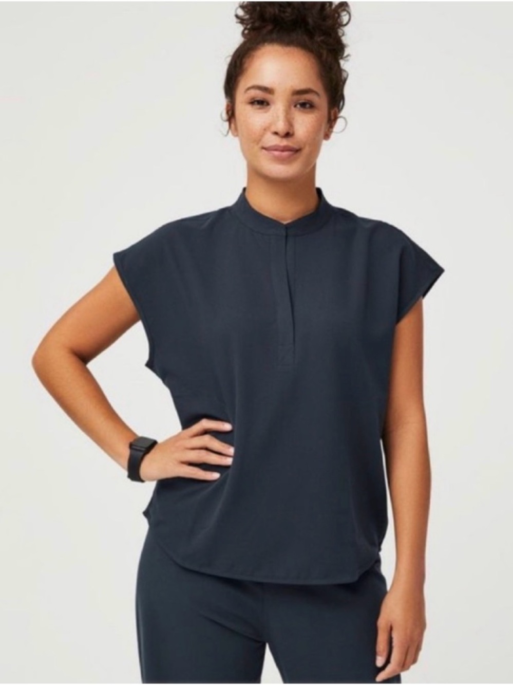 NWT - FIGS Women's Rafaela Oversized Scrub Top - Night Sky - Size Medium - Picture 4 of 6